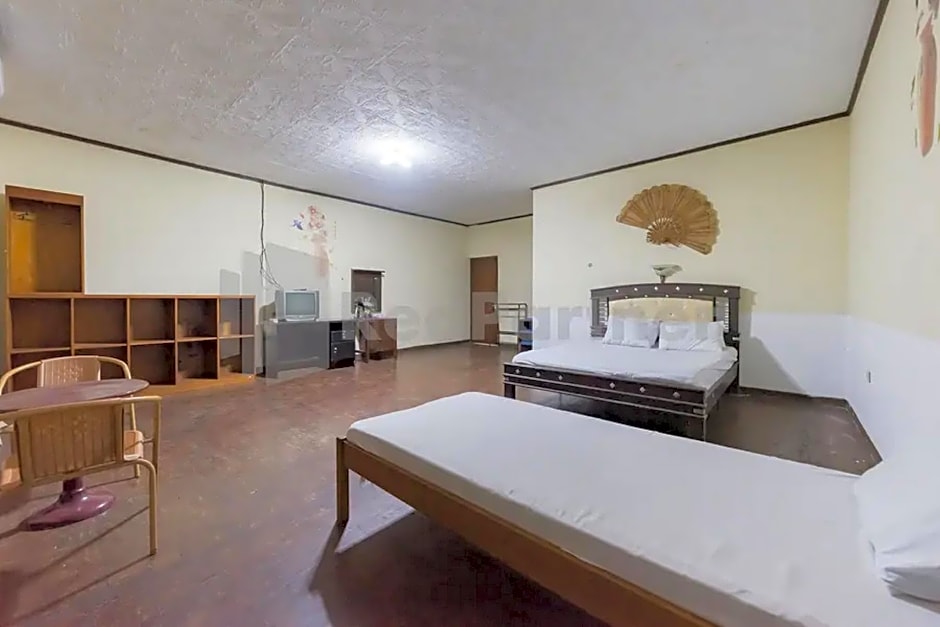 Hotel Linggarjati near Natural Park TWA Linggarjati