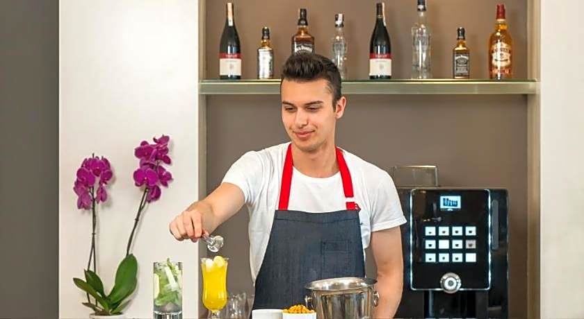 Ibis Bursa