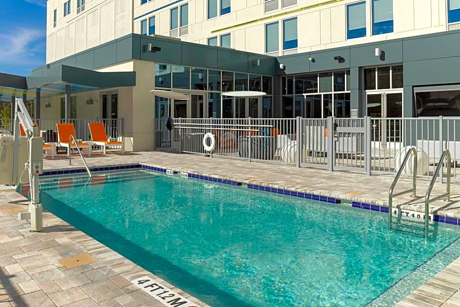 Aloft Gainesville University Area