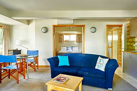 Luxury Suite with Spa Bath