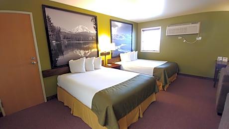 Studio Suite with 2 Queen Beds, Non-Smoking