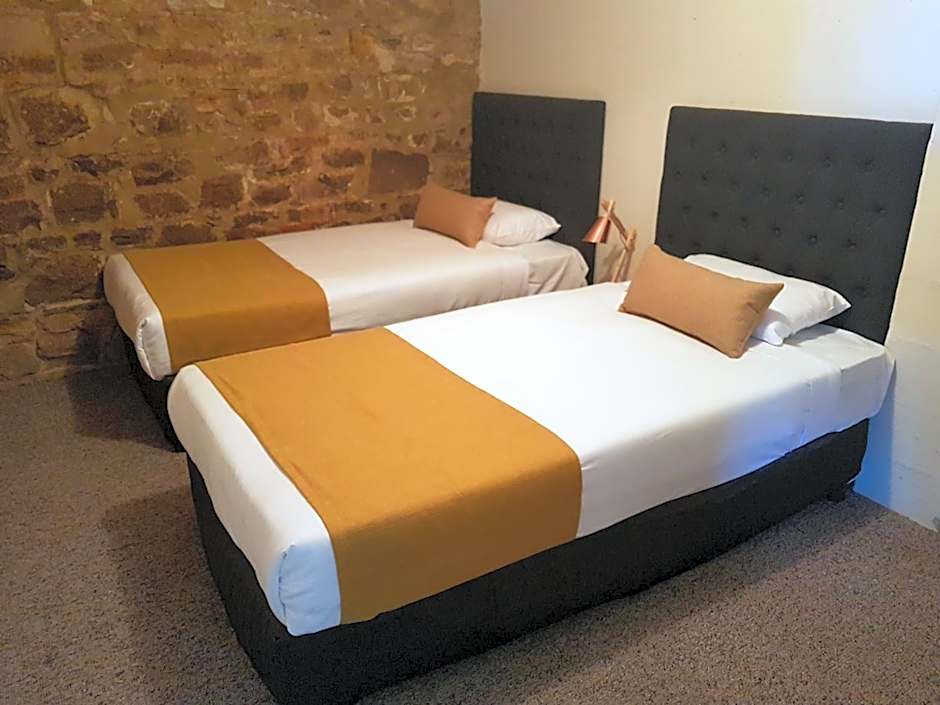 The Richmond Arms Hotel