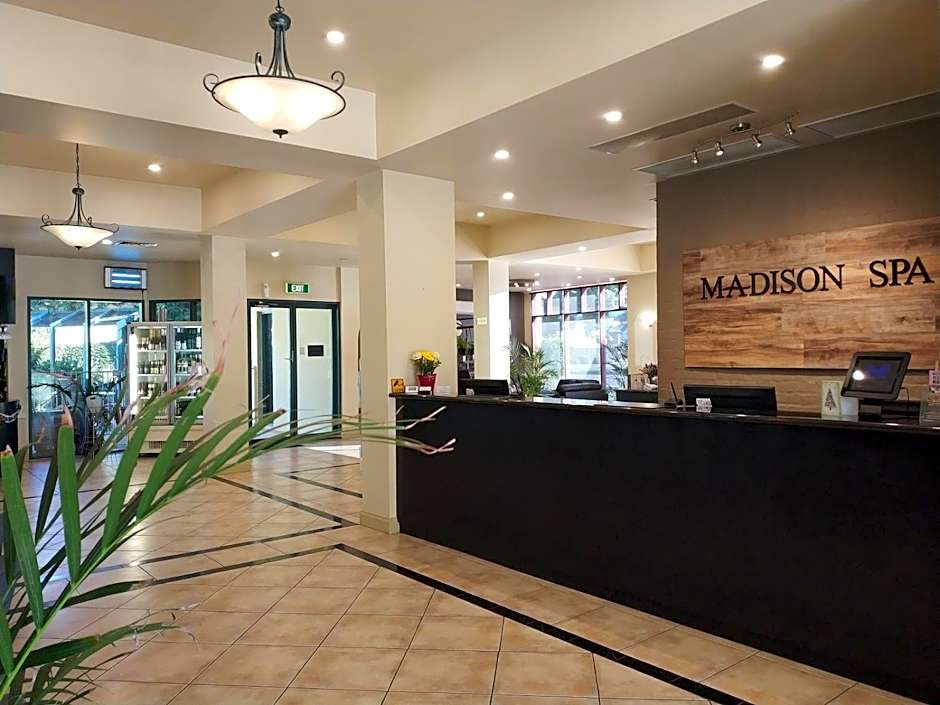 Madison Spa Motel - Adults Only