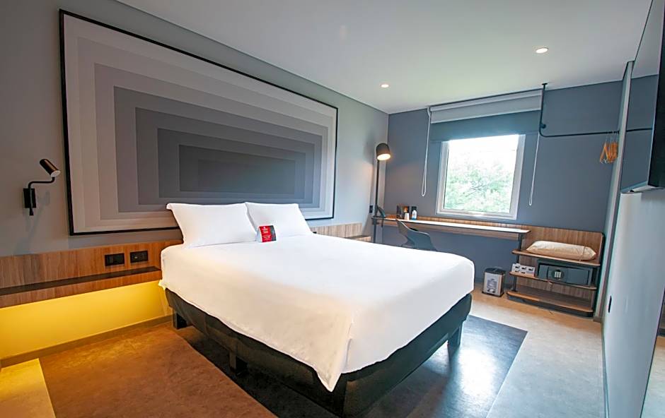 Ibis Monterrey Aeropuerto