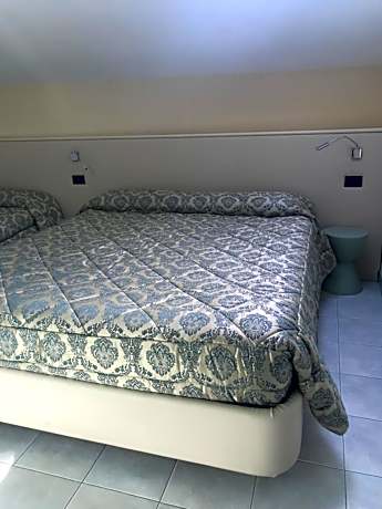 One-Bedroom Standard Apartment