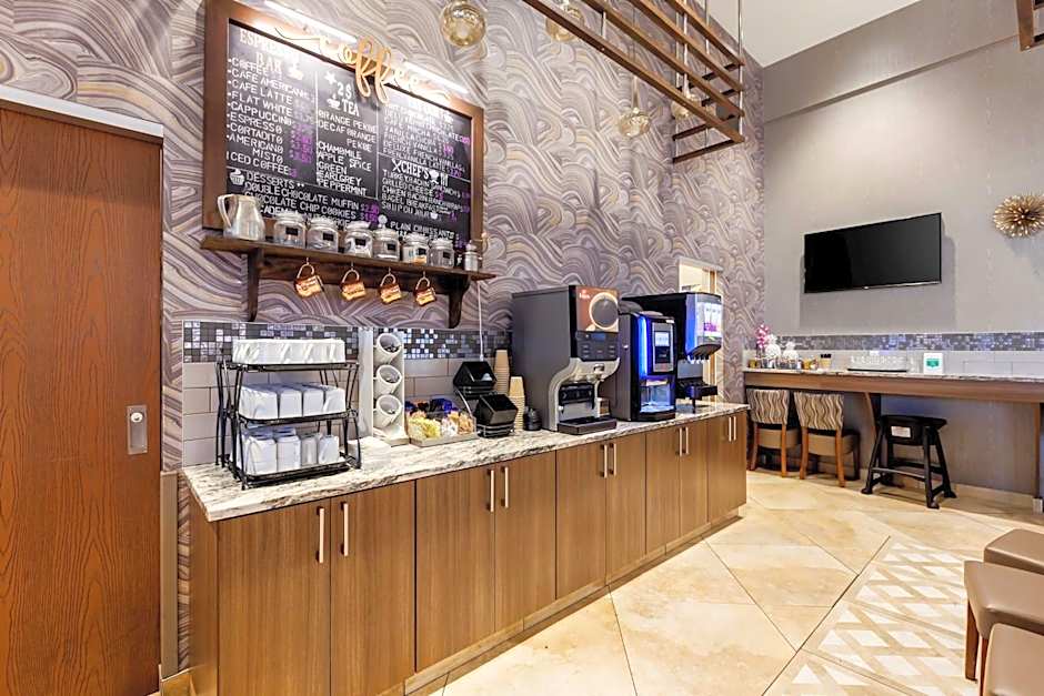 BW Plus St. John's Airport Hotel and Suites