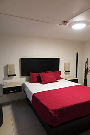 Standard Double Suite