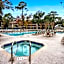5 stars Peaceful Condo - 7 min walk to the beach