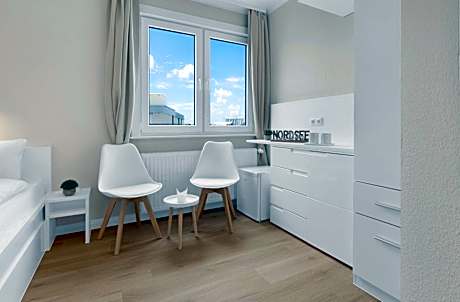 Twin Room with Private Bathroom