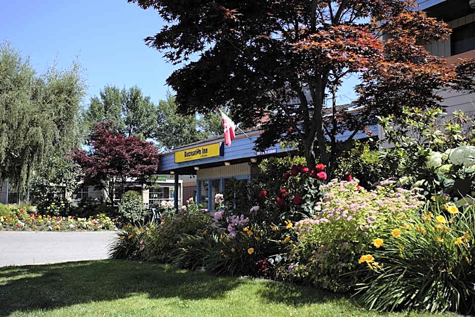Recreation Inn and Suites Kelowna
