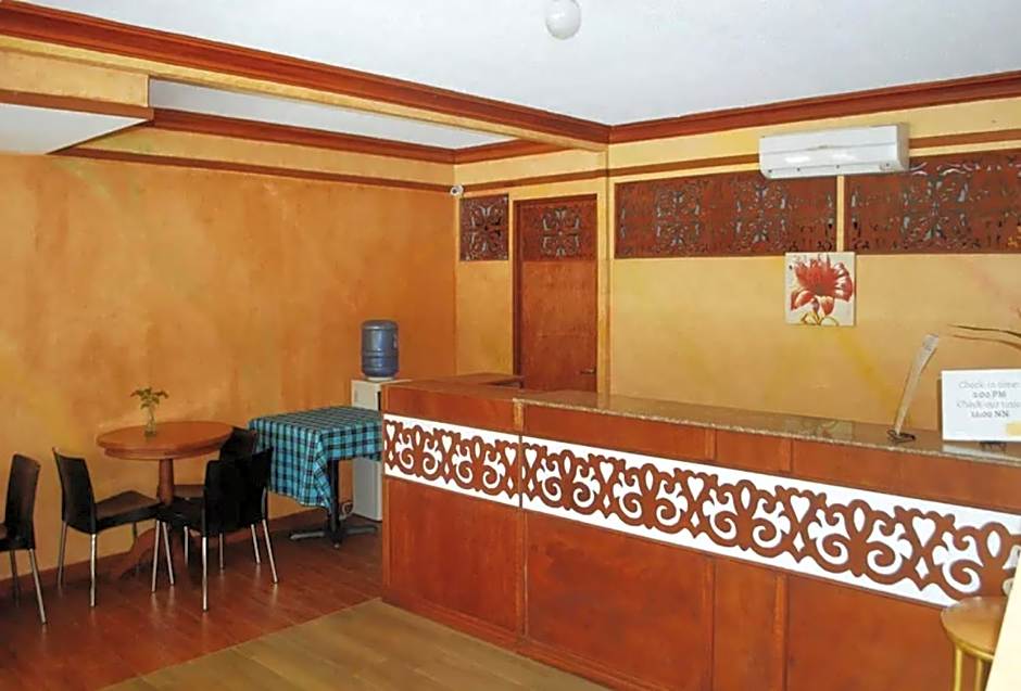 RedDoorz Plus at Balai Sofia Bed & Breakfast Batangas