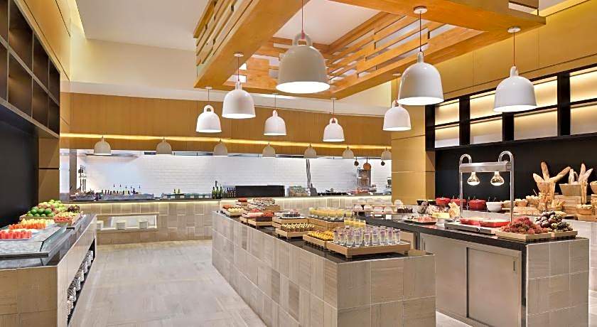Sheraton Colombo Hotel