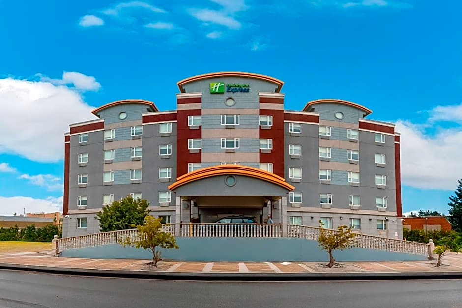 Holiday Inn Express Maspeth Hotel By IHG