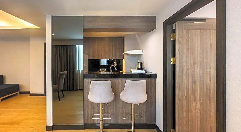 Rembrandt Residences Bangkok