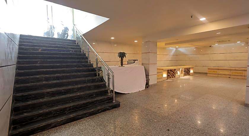 Hotel Krishnam Vrindavan – Near Banke Bihari Temple