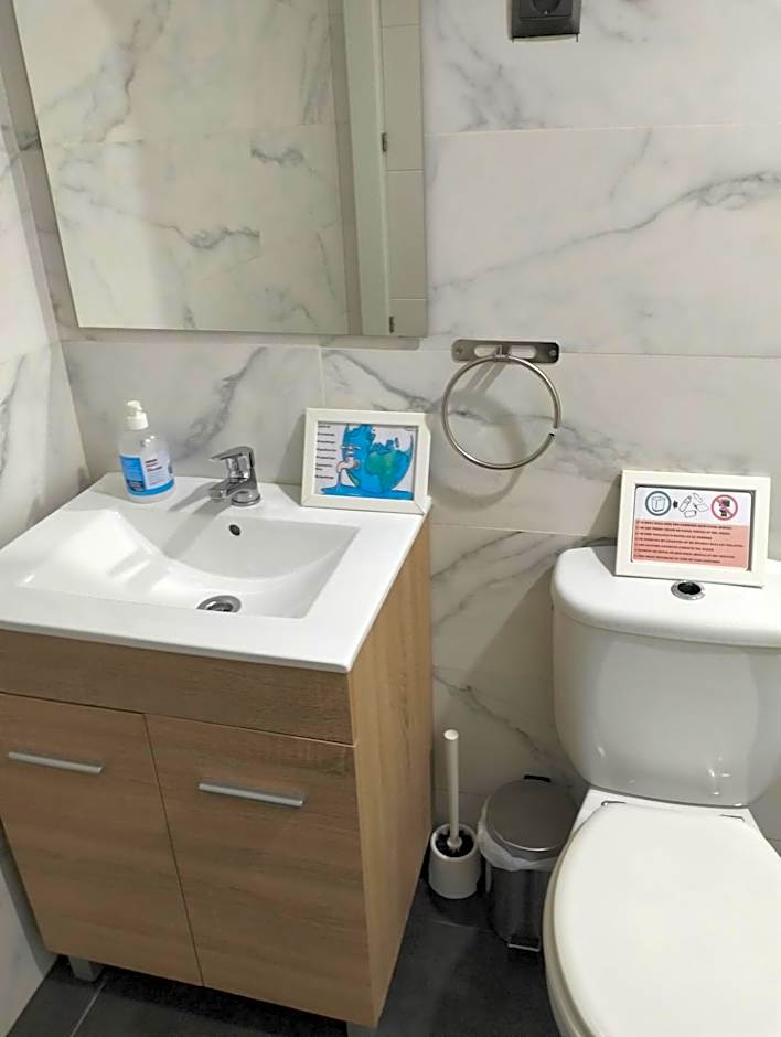 Pensión Guggenheim Riverview HBI01297