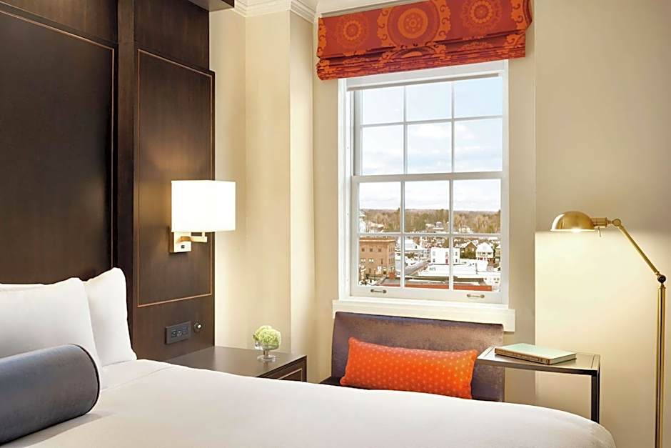 Hotel Saranac Curio Collection by Hilton