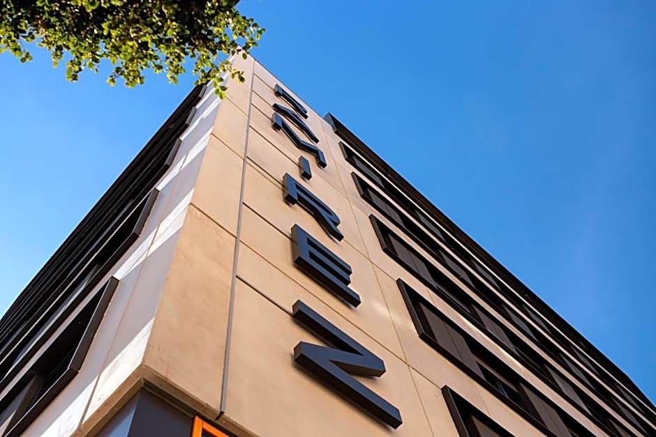 Ramirez Flats Valencia