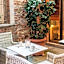 Lucca Heritage Retreat