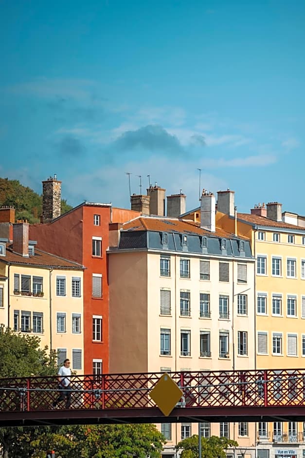Hôtel Charlemagne by Happyculture