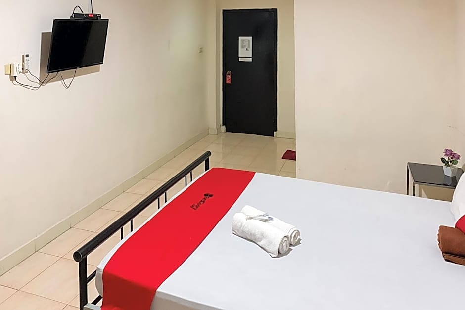 RedDoorz Near Stasiun Tanjung Karang Lampung