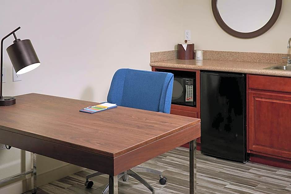 Hampton Inn By Hilton & Suites Phoenix-Surprise, Az