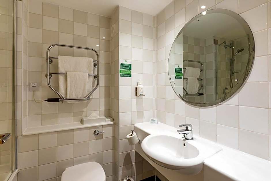 Holiday Inn Brentwood By IHG