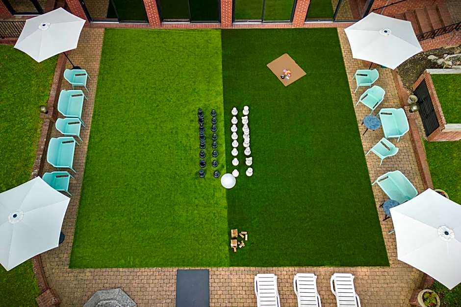 Delta Hotels by Marriott Heathrow Windsor