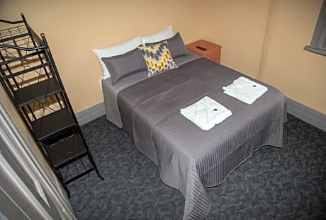 Double Room - Shared Bathroom