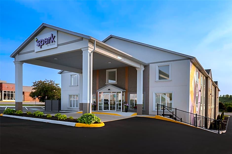 Spark by Hilton Woodstock
