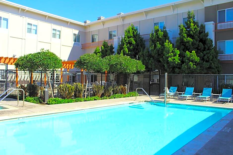 Holiday Inn Express Hotel & Suites Napa Valley-American Canyon By IHG
