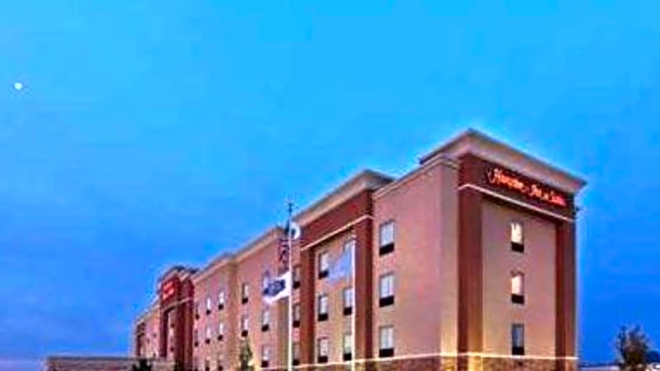 Hampton Inn & Suites Owasso