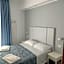 Hotel Caravel Park