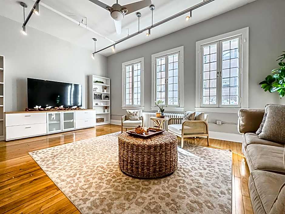 The Historic Lyric Presidential Suite