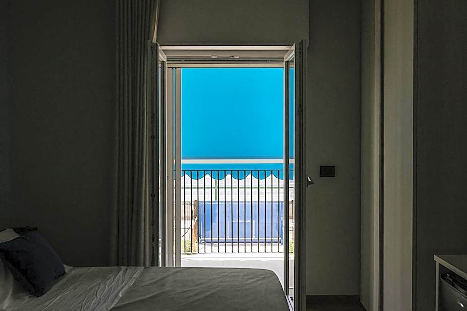 APULIA BLUE APARTEMENTS & B&B