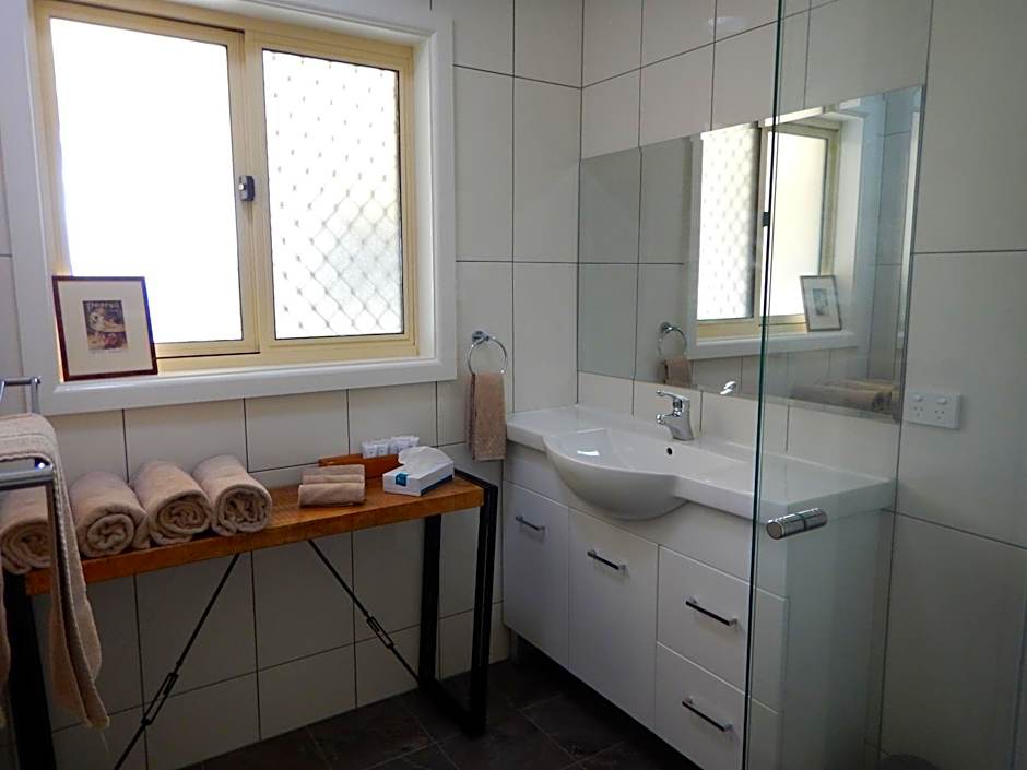 Manera Heights Apartments