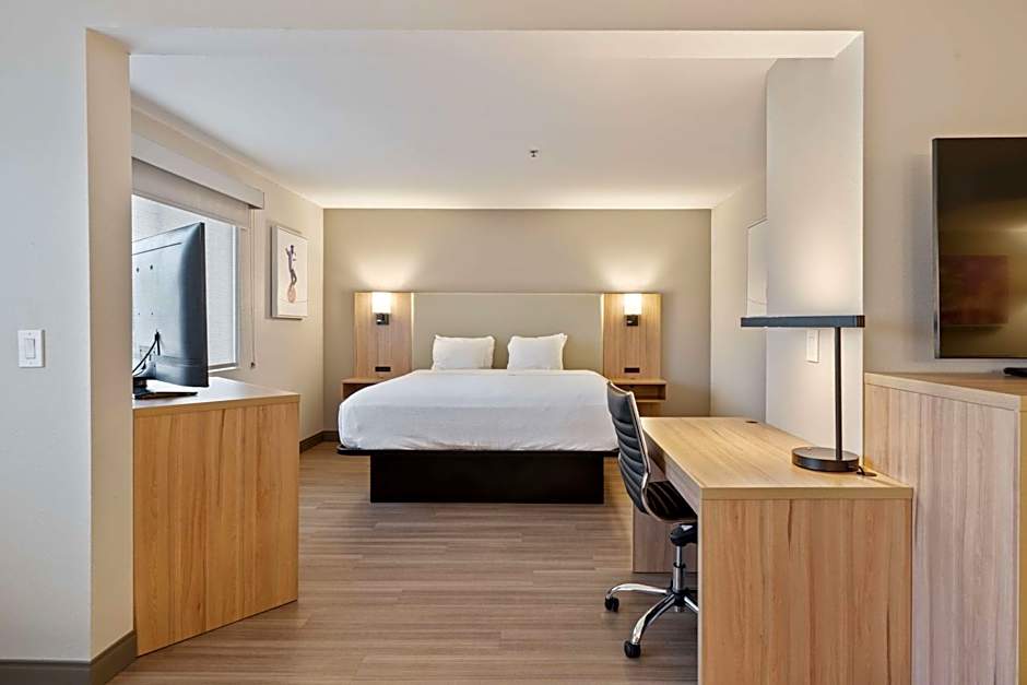 Best Western Lake Oswego Hotel & Suites