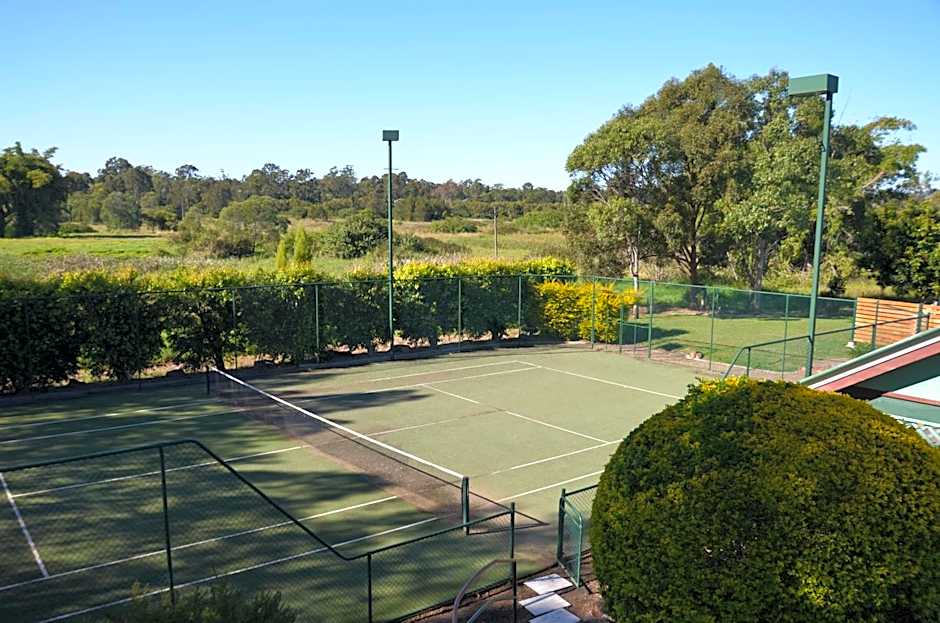 McNevins Logan Park Motel