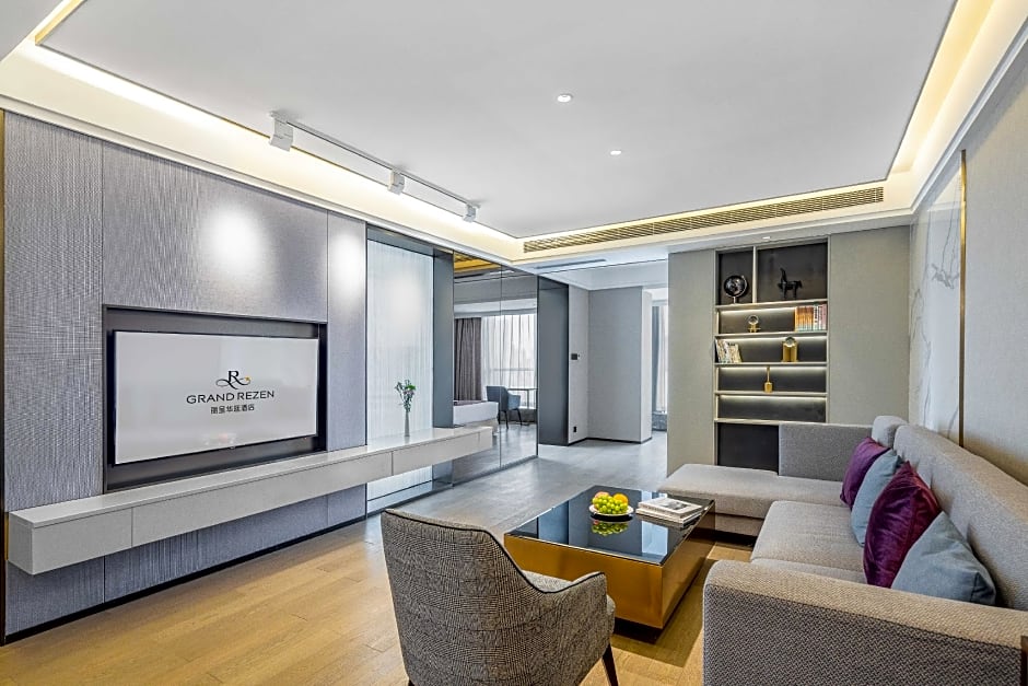 Grand Rezen Hotel Tianjin