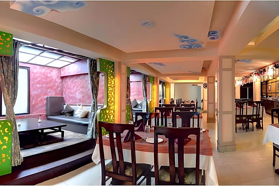 Summit Ttakshang Residency Hotel & Spa - MG Marg