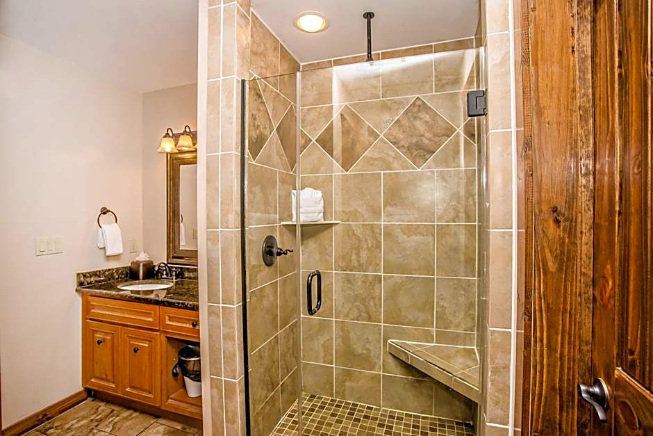 The Lodges of the Great Smoky Mountains by Capital Vacations