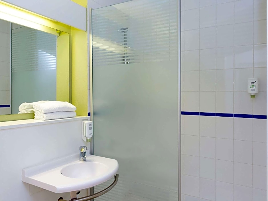 Hotel ibis budget Aix Les Bains - Grésy