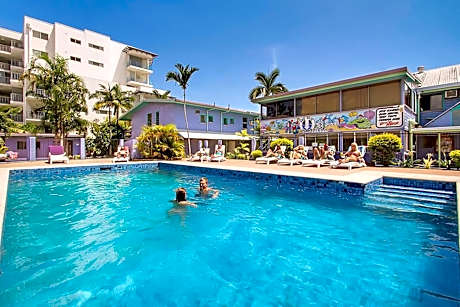 Caravella Backpackers