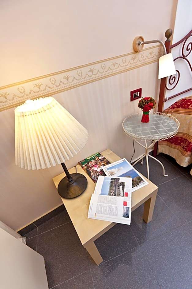 B&B MediNaples