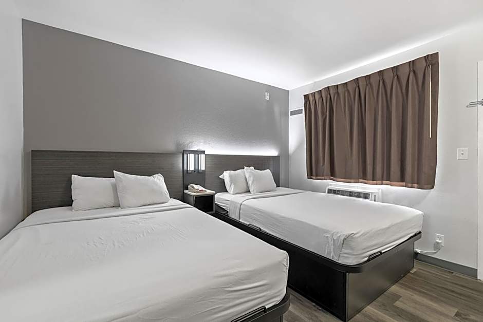 Motel 6-Oceanside, CA