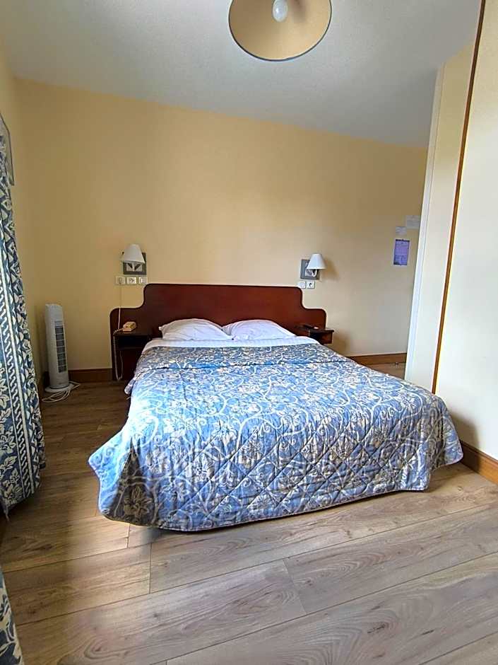 Hotel De France
