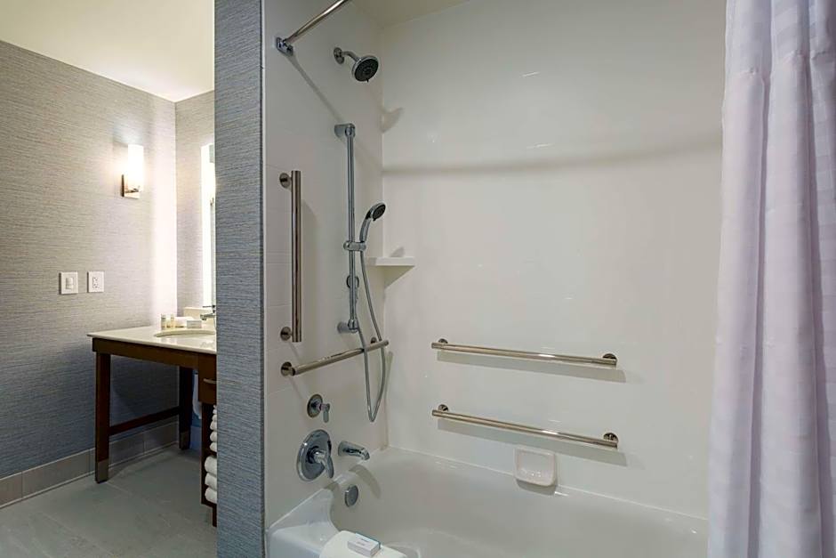 Homewood Suites by Hilton Reston