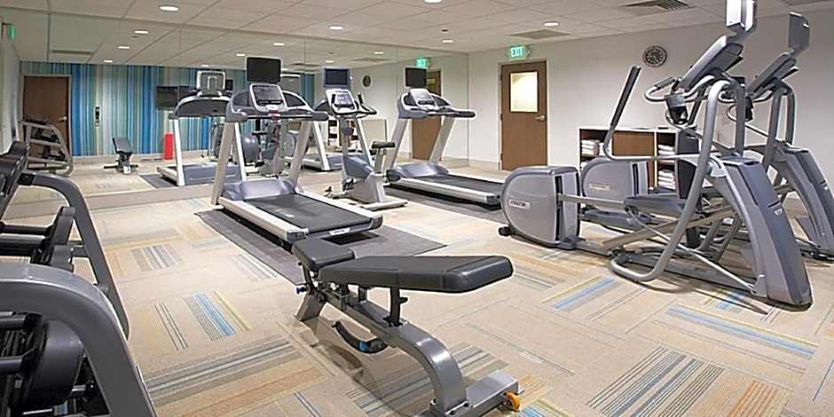 Holiday Inn Express And Suites Marion By IHG