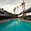 Hotel Current