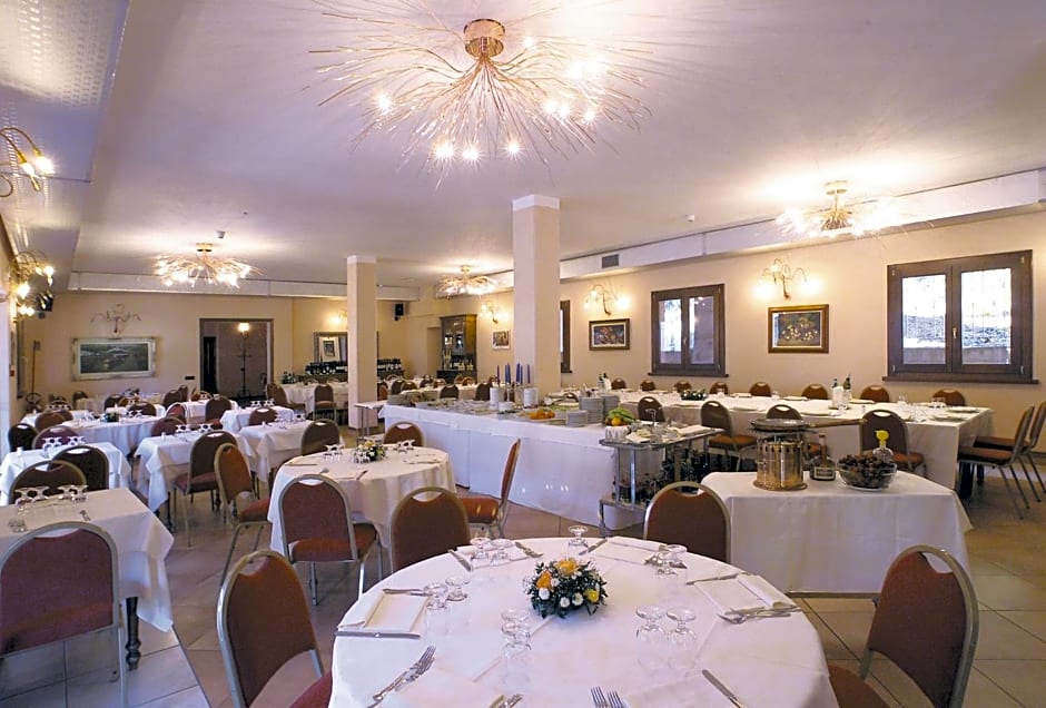 Hotel Lago Verde